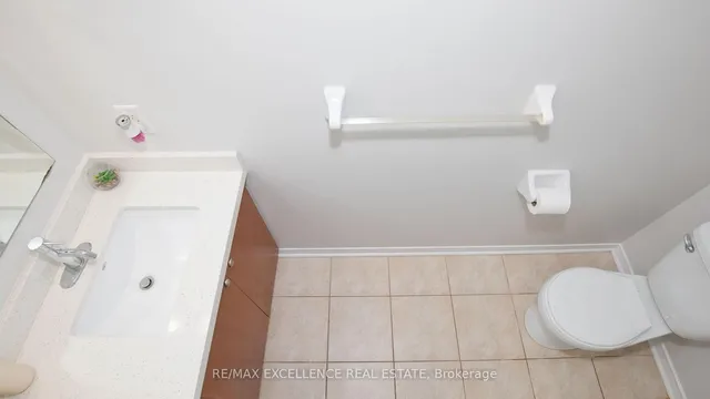 Additional image 18 of 60 Fairwood Circ Unit 86