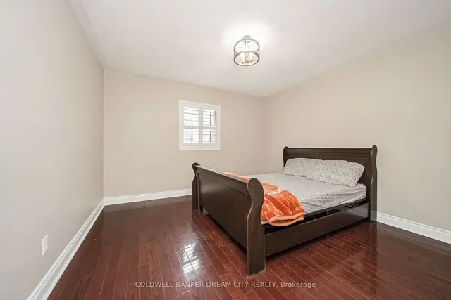 Additional image 24 of 60 Capistro St