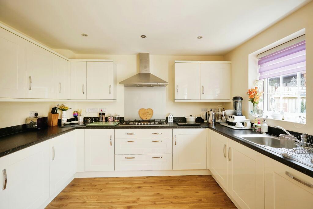 Additional image 5 of Station View, Radstock, BA3