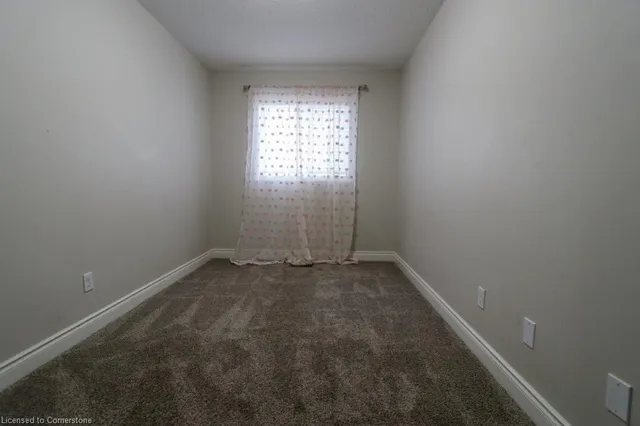 Additional image 11 of 38 Howe Dr Unit 3A