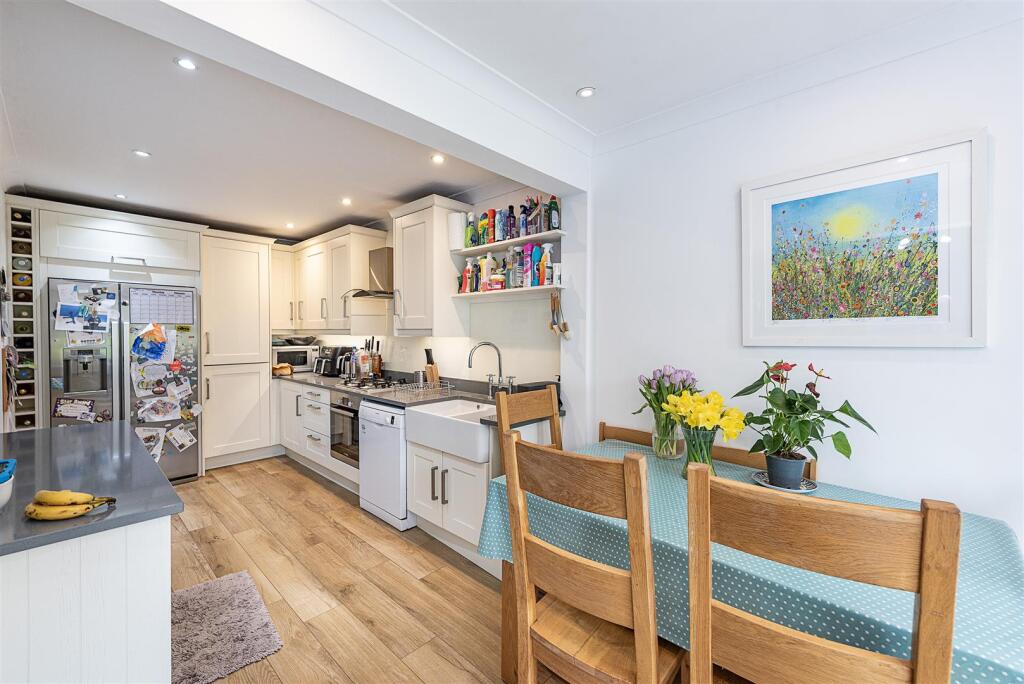 Additional image 6 of Park Rise, Harpenden