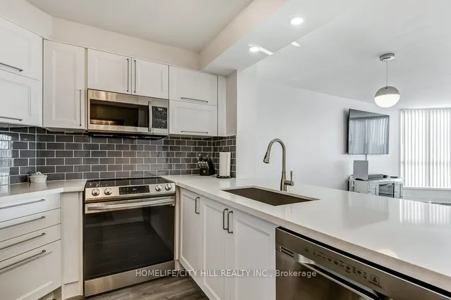Additional image 17 of 2285 Lake Shore Blvd Unit 506