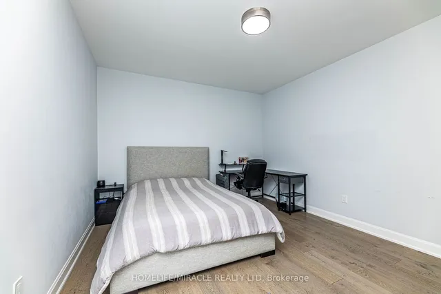 Additional image 33 of 1428 Ford Strathy Cres