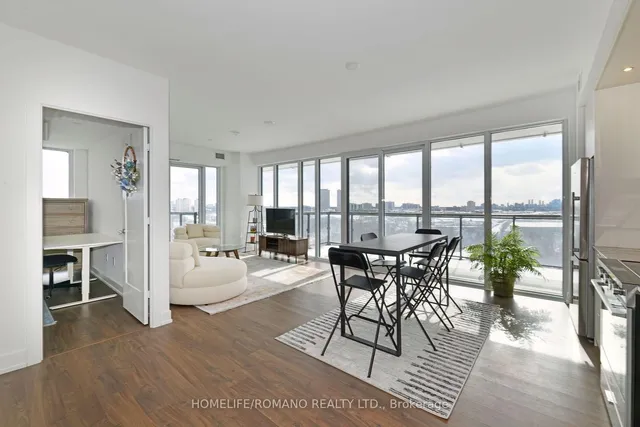 Additional image 8 of 30 Inn On The Park Dr Unit 1409