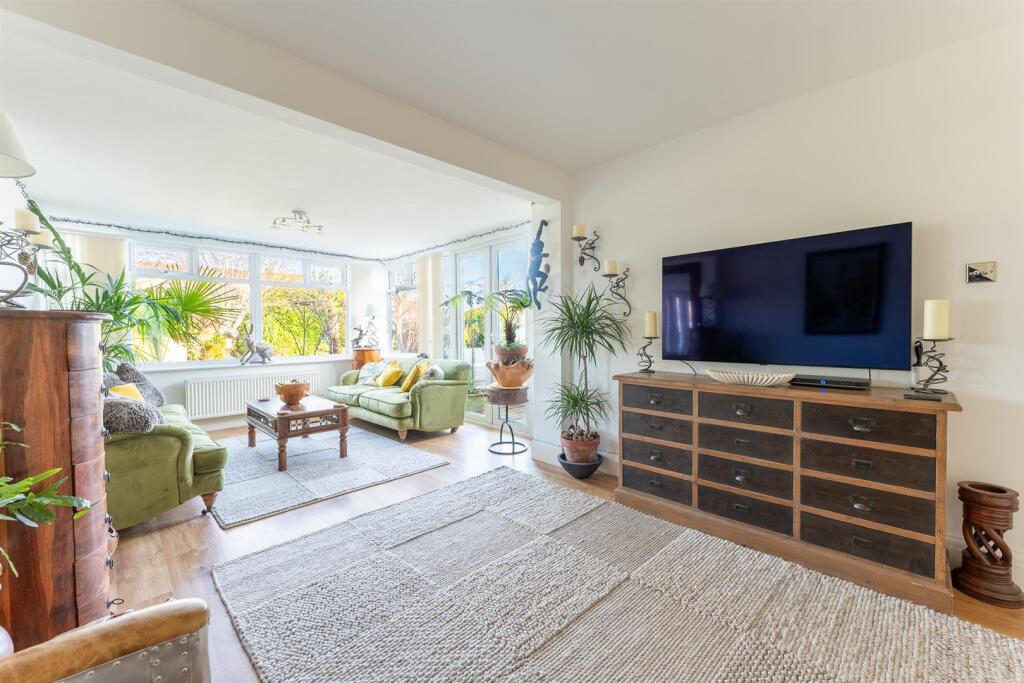 Additional image 3 of Pine Hill, Worle - Beautiful Bungalow