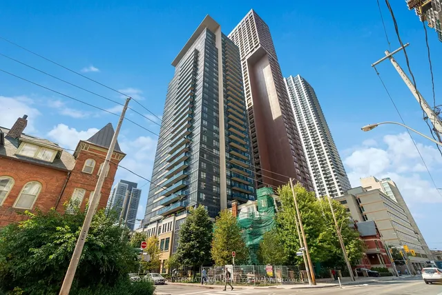 28 Linden St Unit 402