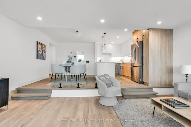 Additional image 18 of 250 Scarlett Rd Unit 2012