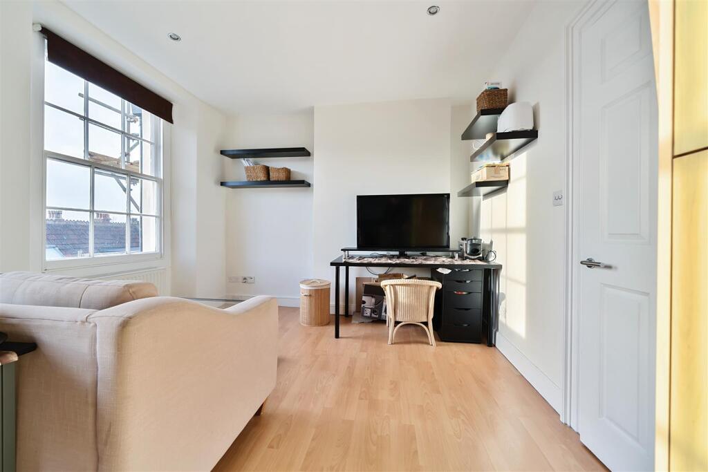 Additional image 14 of St. Michaels Hill, Kingsdown