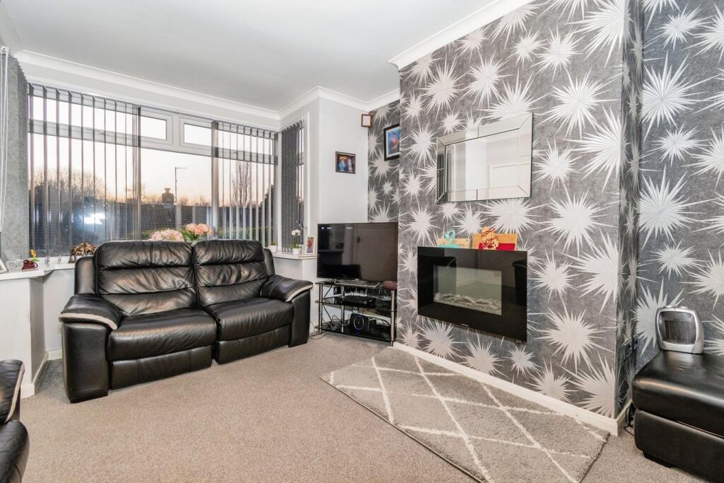 Additional image 2 of Woodvale Way, Bradford, BD7