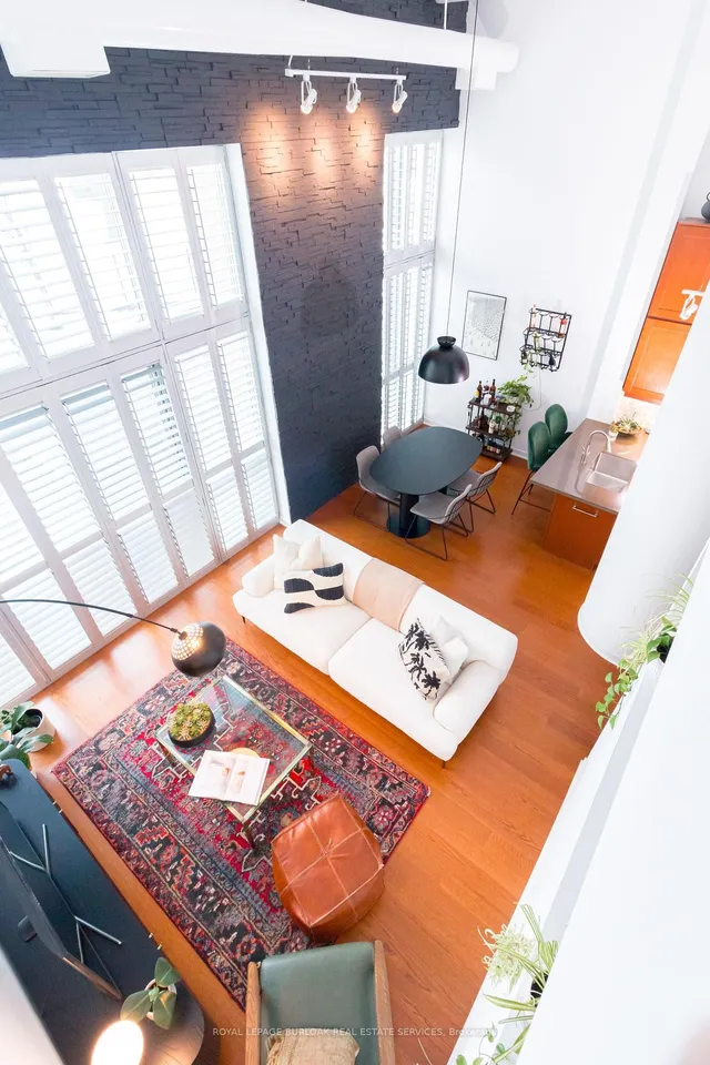 Additional image 30 of 2 Fieldway Rd Unit 105