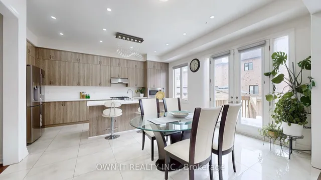 Additional image 30 of 74 Merlin St