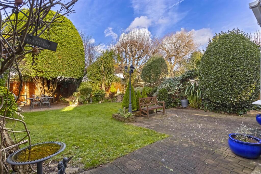 Additional image 28 of Trent Road, Goring-By-Sea