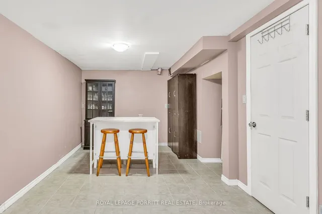 Additional image 26 of 6 Astorville Sq