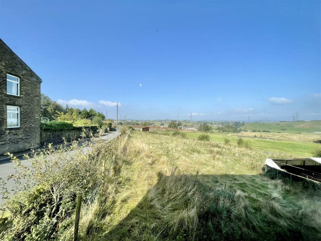 Additional image 32 of School Ridge, Thornton, Bradford