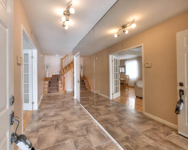 Additional image 5 of 105 Sabrina Cres