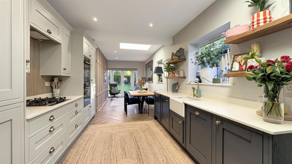 Additional image 5 of Sherwood Avenue, Whitecliff