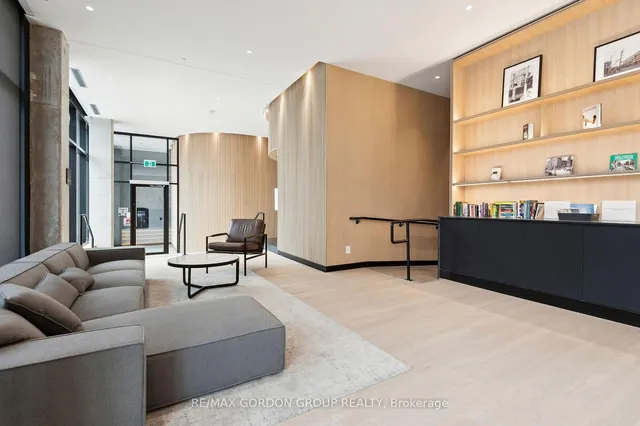 Additional image 8 of 2720 Dundas St Unit 423