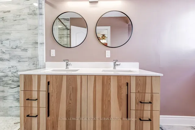 Additional image 32 of 8 Ramage Lane