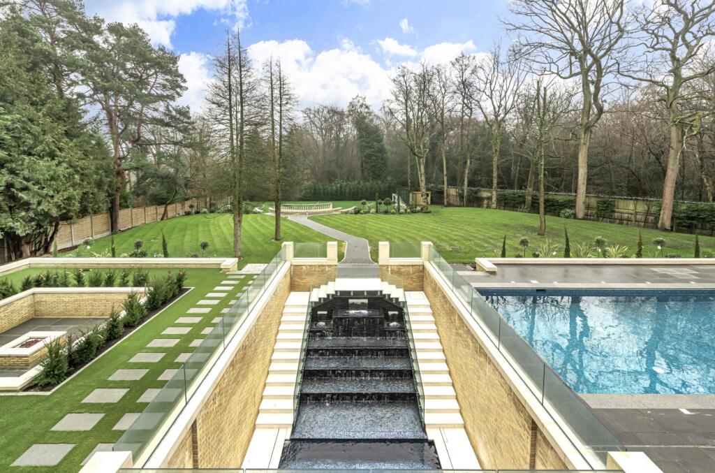 Additional image 4 of Holwood Park Avenue, Keston Park, Locksbottom