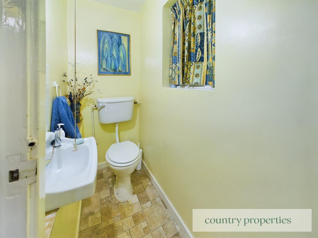 Additional image 12 of Knightsfield, Welwyn Garden City, AL8