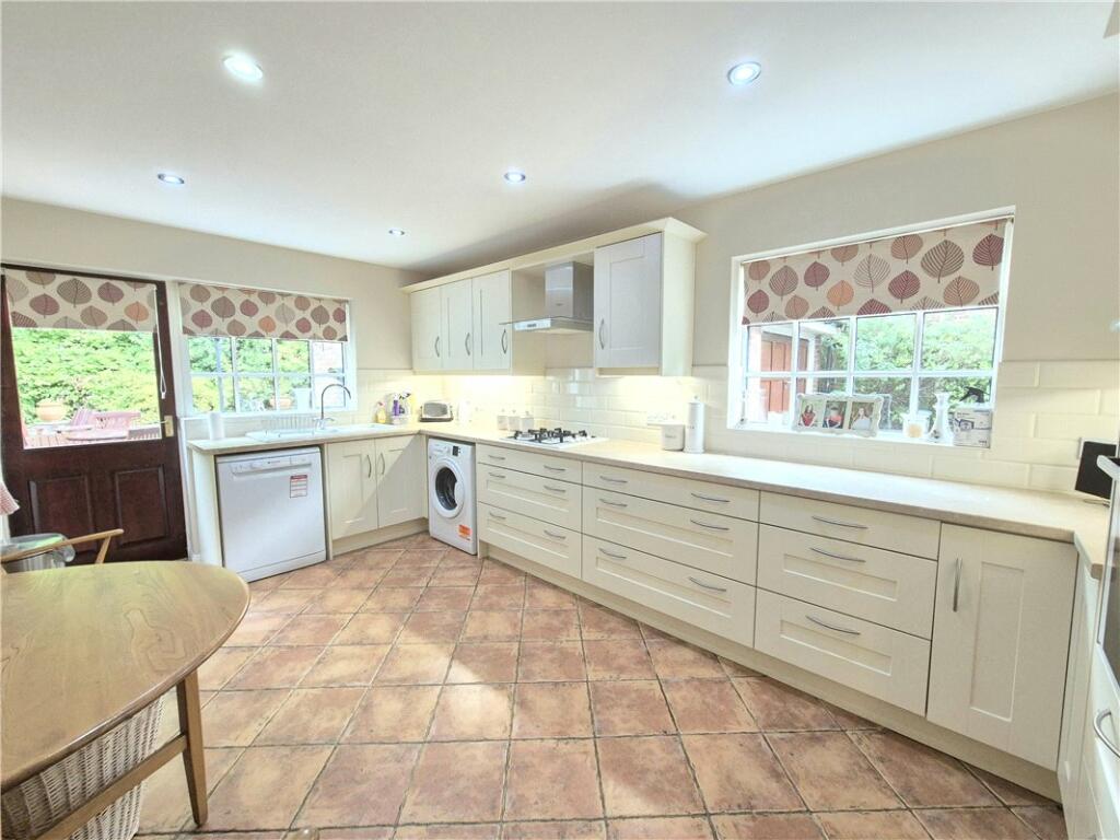 Additional image 21 of Glastonbury Close, Orpington, Kent, BR5