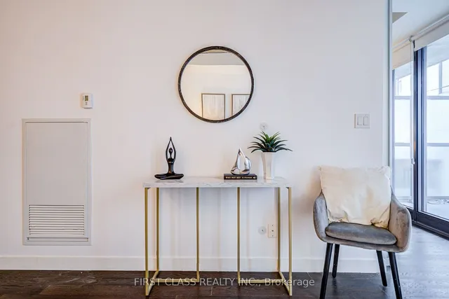 Additional image 24 of 111 Bathurst St Unit 912