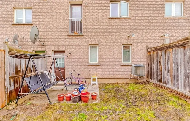 Additional image 36 of 7 Berringer Grve