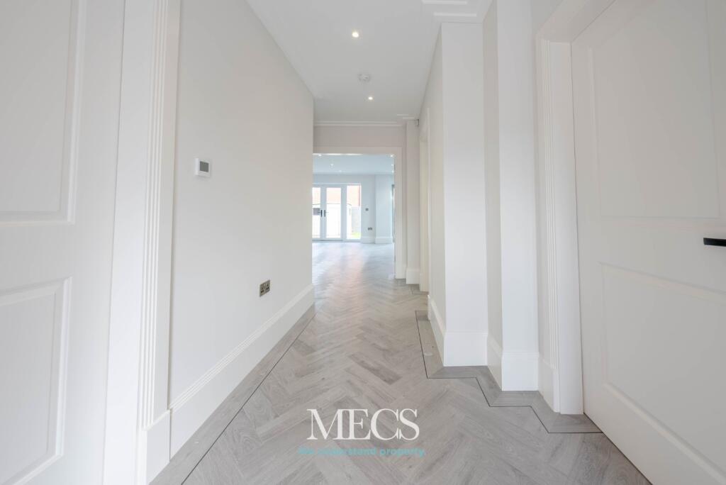 Additional image 7 of Willow Gardens, Lea Green Lane, Wythall, Birmingham, Worcestershire, B47 6AZ