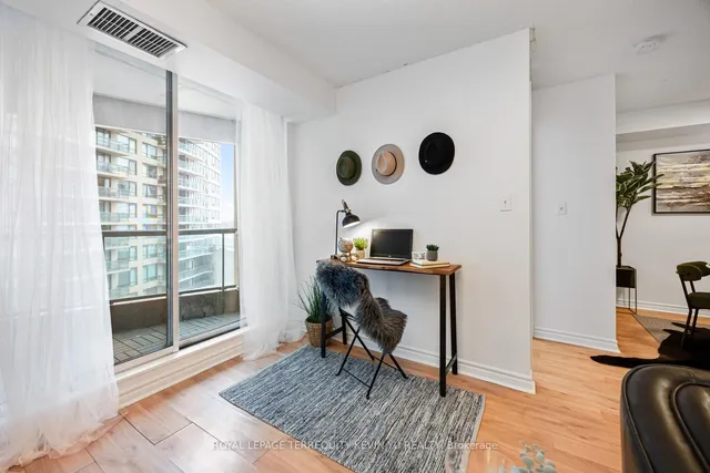 Additional image 11 of 7 Lorraine Dr Unit 609