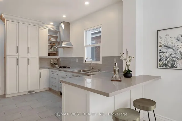 Additional image 13 of 303 Crawford St