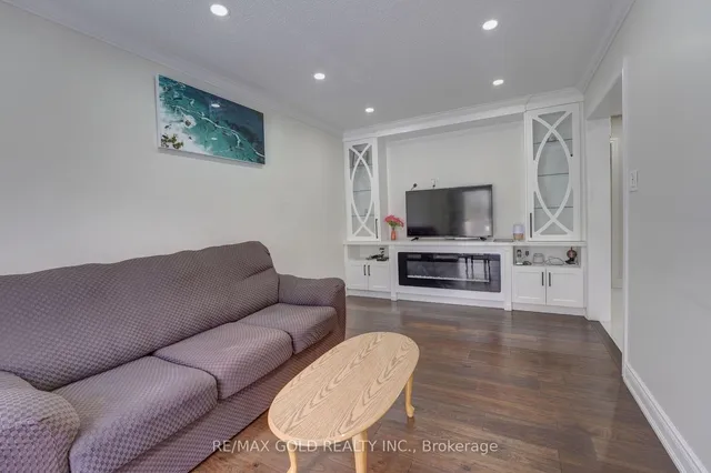 Additional image 11 of 42 Blackmere Circ