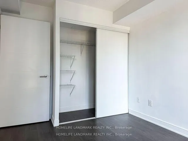 Additional image 13 of 525 Adelaide St Unit 728