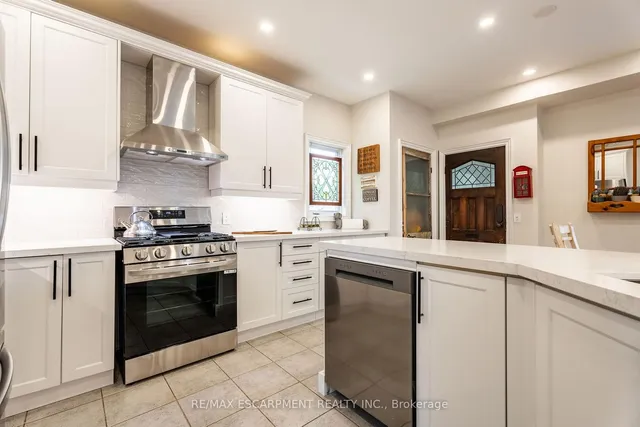 Additional image 14 of 154 Westchester Rd