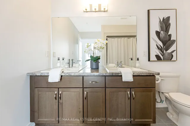 Additional image 15 of 650 Sauve St Unit 507