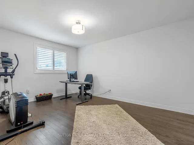 Additional image 17 of 19 Nevada Ave