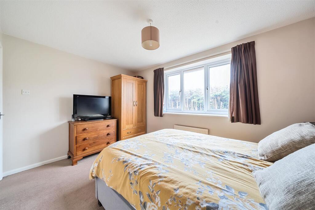 Additional image 9 of Thatcham Court, Yeovil