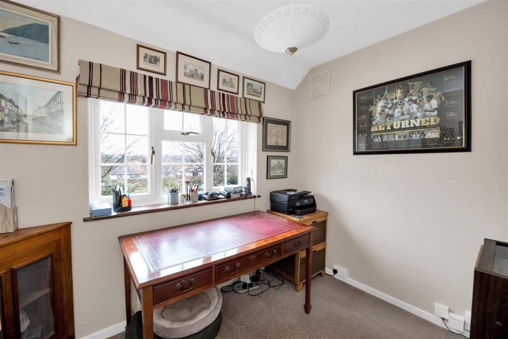 Additional image 7 of Granby Avenue, Harpenden