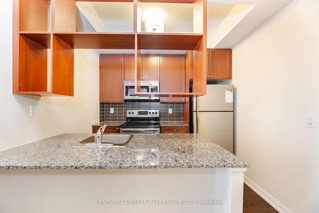 Additional image 8 of 181 Village Green Sq Unit 216