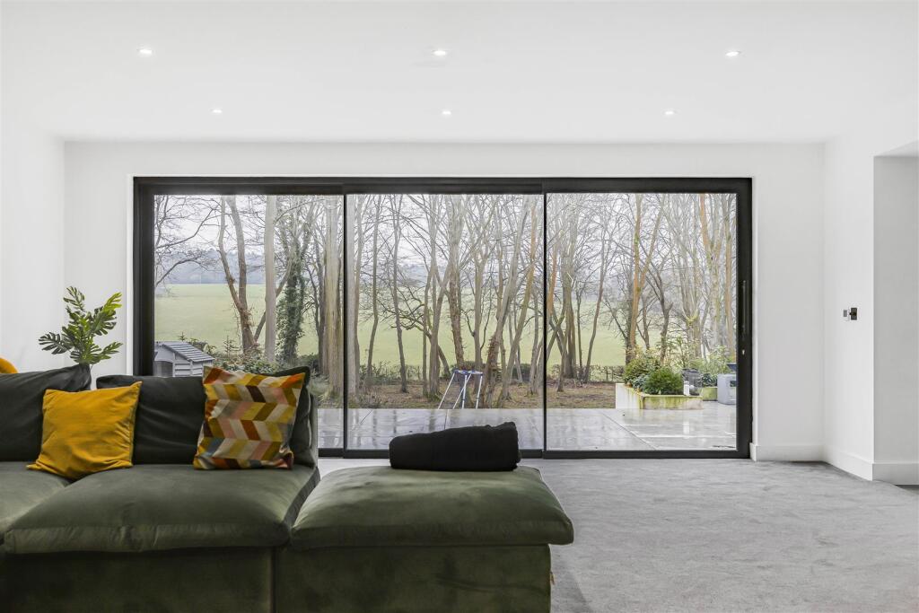 Additional image 9 of Firs Walk, Tewin