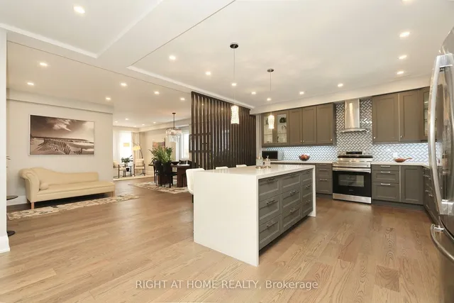 Additional image 10 of 35 Woodward Ave