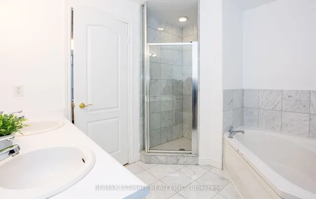 Additional image 22 of 2 Edith Dr Unit 304