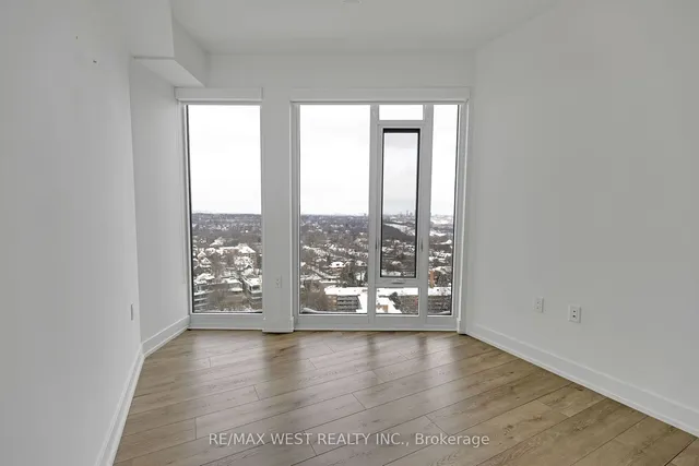 Additional image 21 of 575 Bloor St Unit 2102