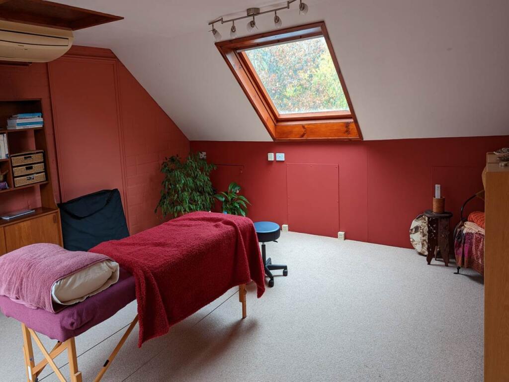 Additional image 3 of Ivy House Farm, Wolvershill, Weston-super-Mare