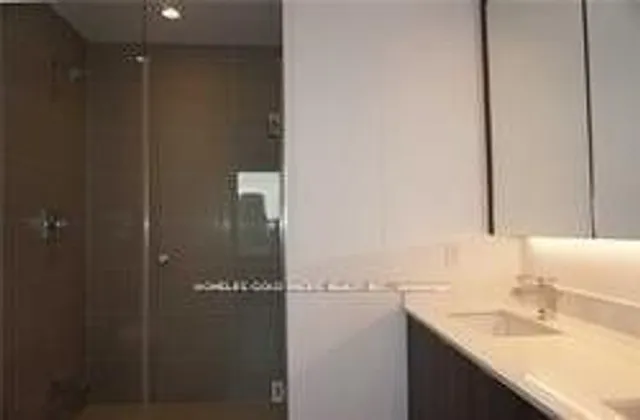 Additional image 18 of 15 Merchant's Wharf Unit 741