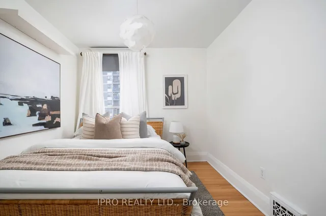 Additional image 24 of 43 Torrens Ave