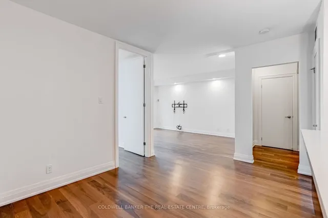 Additional image 13 of 99 Harbour Sq Unit 706