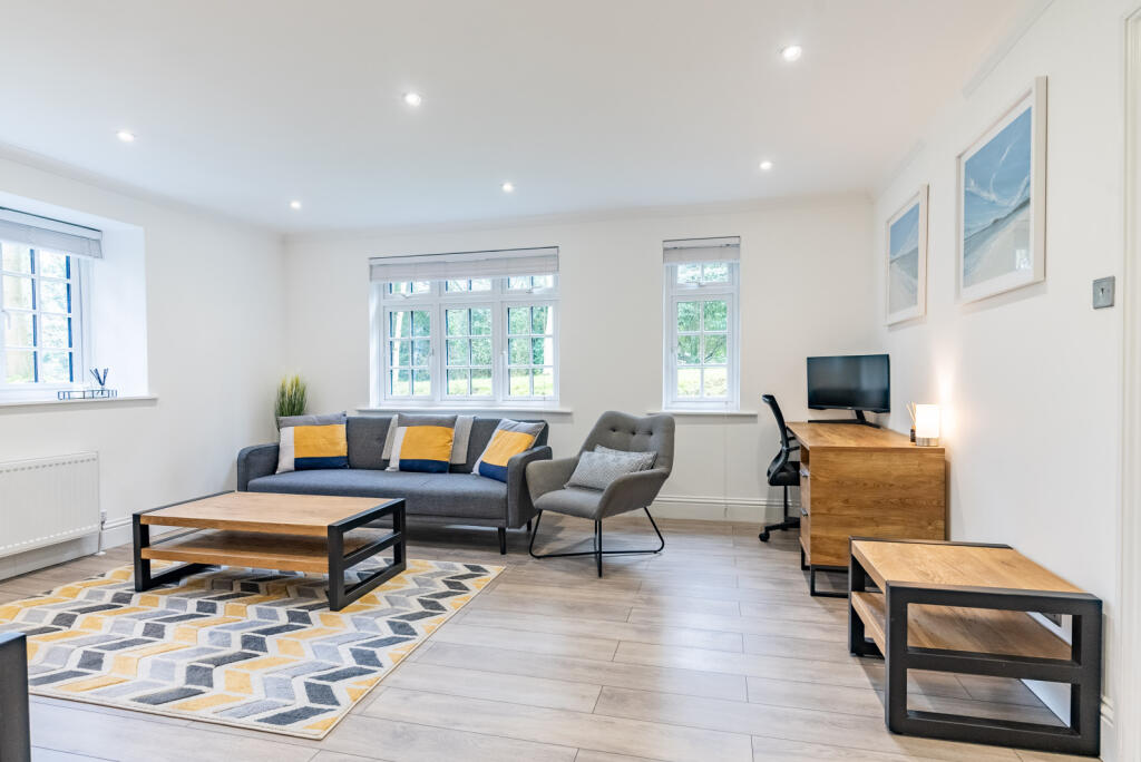 Additional image 5 of King Harry Lane, St. Albans, Hertfordshire, AL3