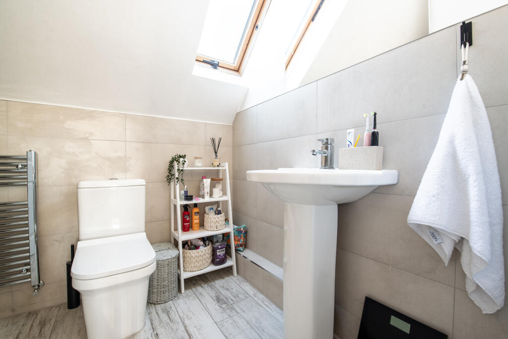 Additional image 18 of Middlefield Court, East Morton, West Yorkshire, BD20