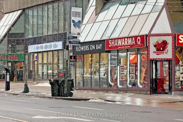 Additional image 39 of 955 Bay St Unit 510