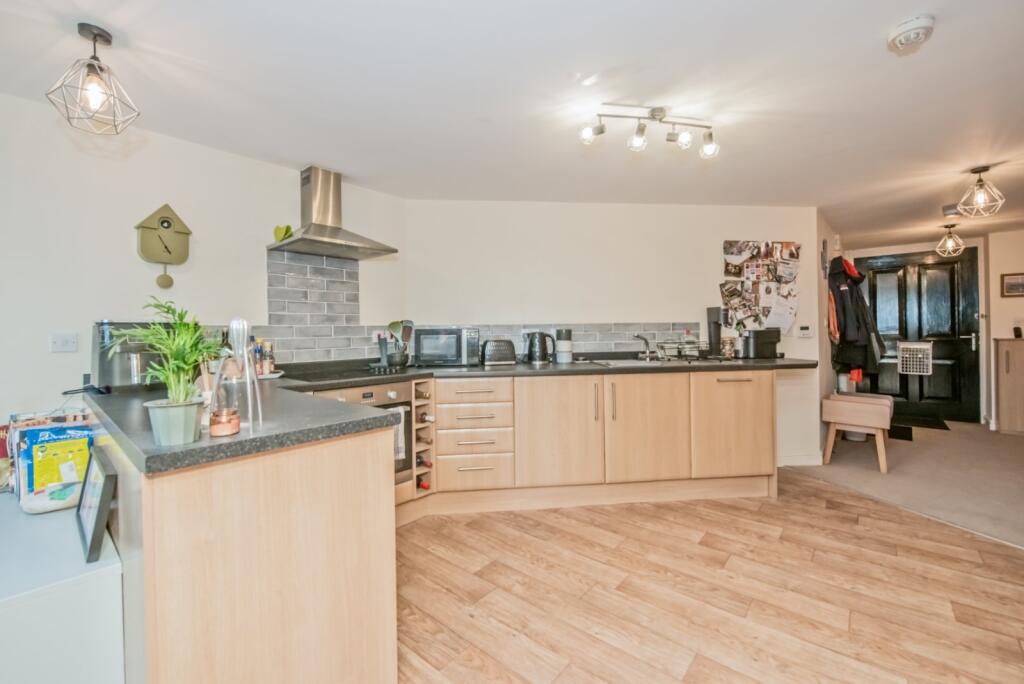 Additional image 4 of Latham Lane, Gomersal, Cleckheaton, BD19